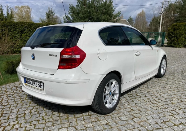 BMW Seria 1 cena 17000 przebieg: 218000, rok produkcji 2008 z Ostrołęka małe 92